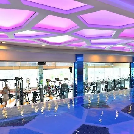아파트 Azura Park Tourism Complex 알란야