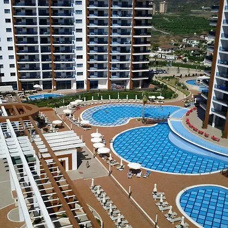 Azura Park Tourism Complex 아파트 *