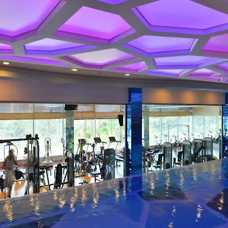 Azura Park Tourism Complex 아파트
